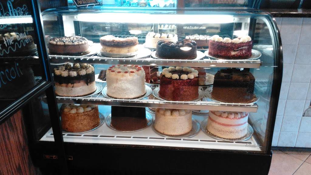 Gondolier | restaurant | 6715 Cumberland Gap Pkwy, Harrogate, TN 37752, USA | 4238698036 OR +1 423-869-8036