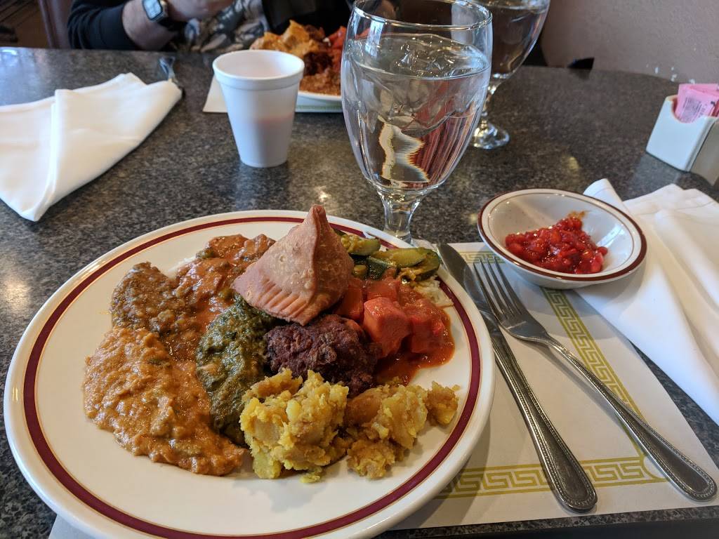 Taj Palace | restaurant | 1706 W 39th St, Kansas City, MO 64111, USA | 8167560134 OR +1 816-756-0134