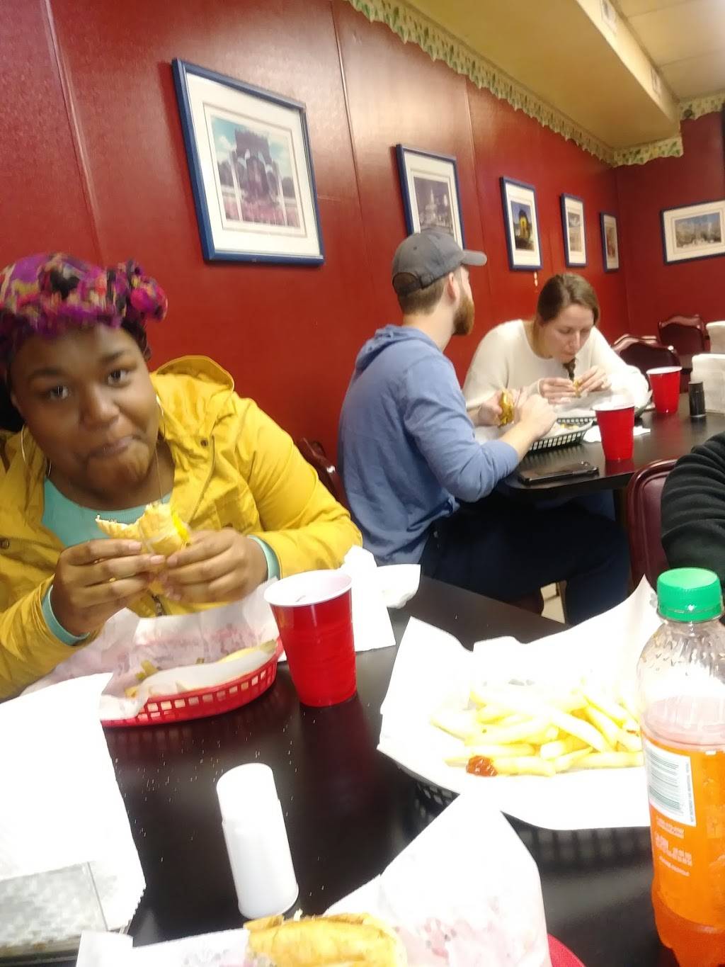 Real Deal | restaurant | 1311 Asheville Hwy, Spartanburg, SC 29303, USA | 8645971212 OR +1 864-597-1212