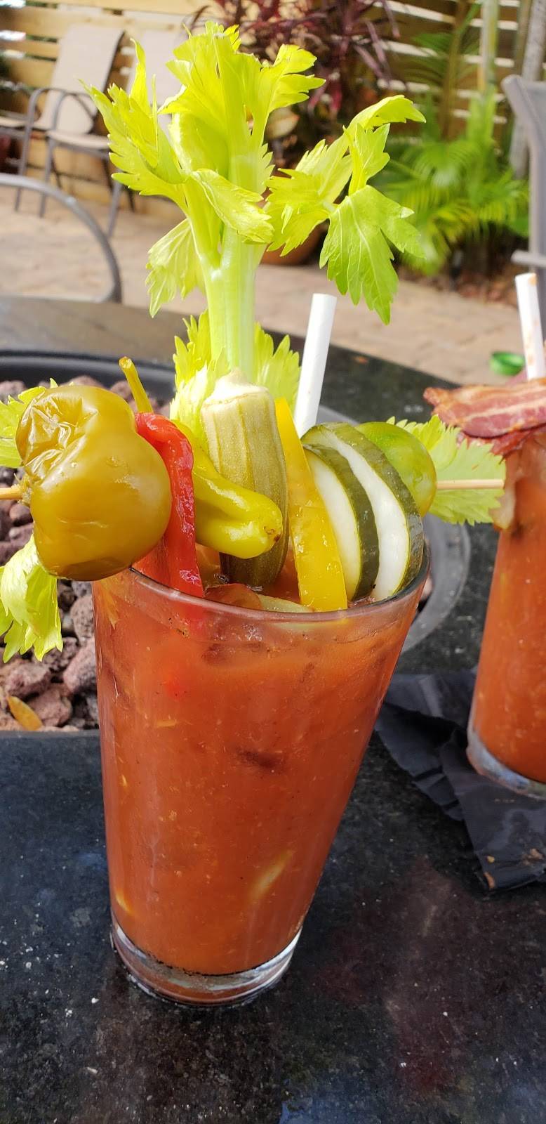 Crown and Bull | restaurant | 319 Main St #5733, Dunedin, FL 34698, USA | 7277365284 OR +1 727-736-5284