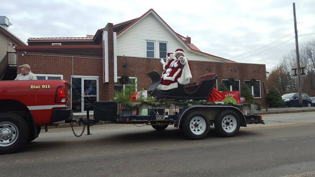 Market Square Restaurant | restaurant | 24 Market St, South Paris, ME 04281, USA | 2077433911 OR +1 207-743-3911