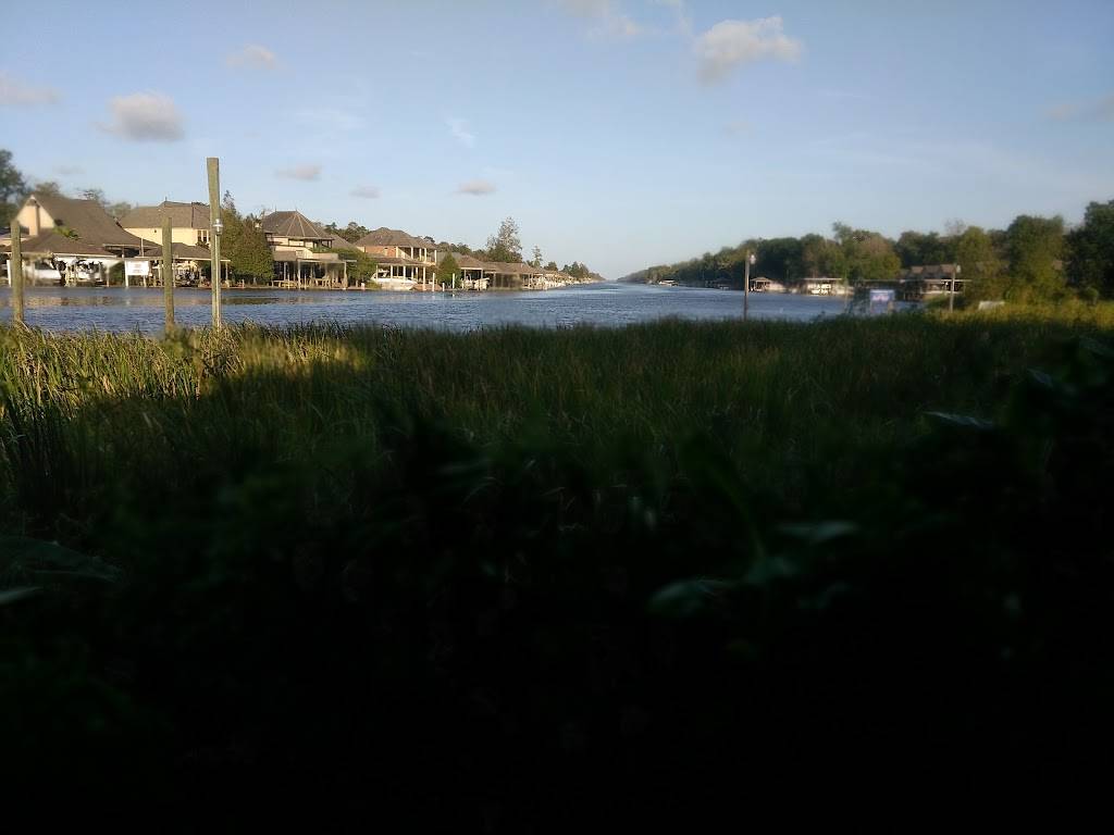 Lagniappe Steak & Seafood | restaurant | 11182-10A Home Port Dr, St Amant, LA 70774, USA | 2256750702 OR +1 225-675-0702