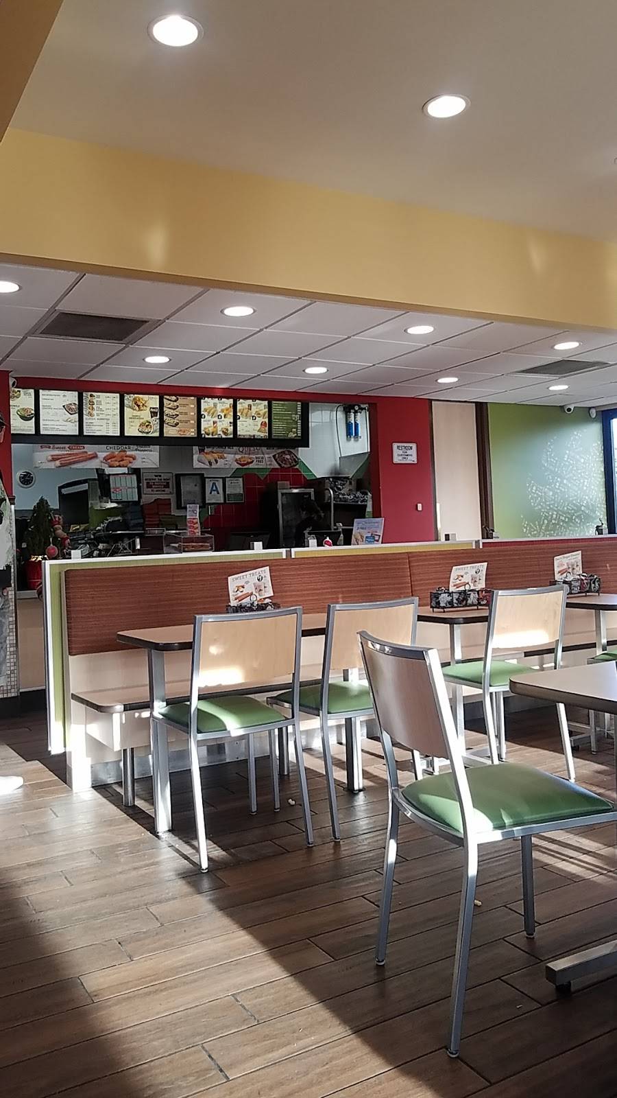 Del Taco | meal takeaway | 2021 Glenoaks Blvd, San Fernando, CA 91340, USA | 8183615044 OR +1 818-361-5044