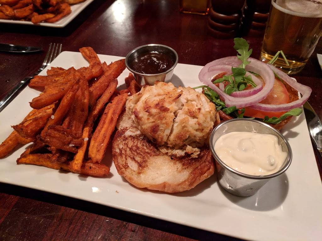 Riks Cafe | restaurant | 1065 Maryland Ave, Hagerstown, MD 21740, USA | 3013027541 OR +1 301-302-7541