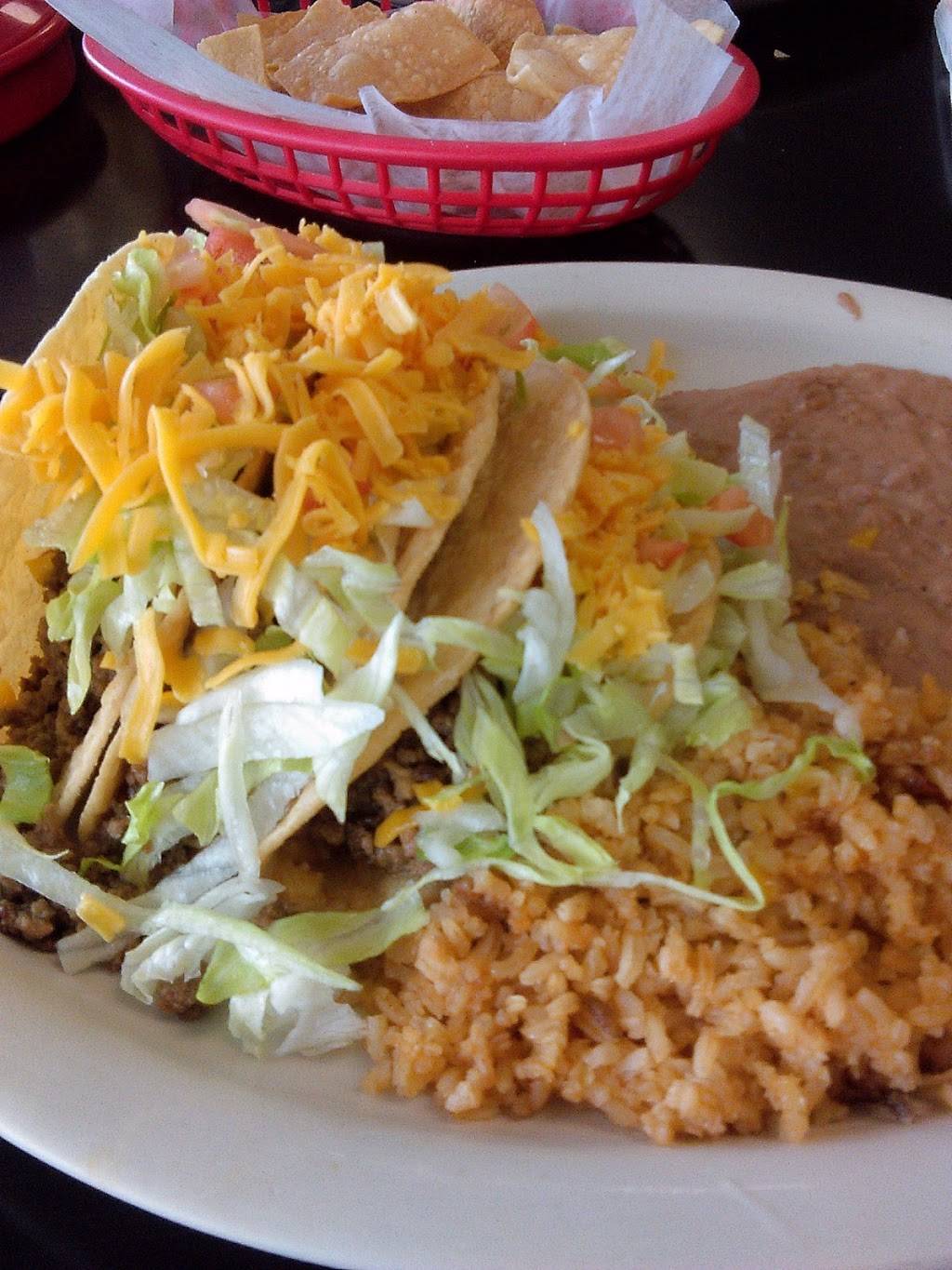 Taqueria El Gallo De Jalisco | restaurant | 3615 West Ave, San Antonio, TX 78213, USA | 2103424855 OR +1 210-342-4855