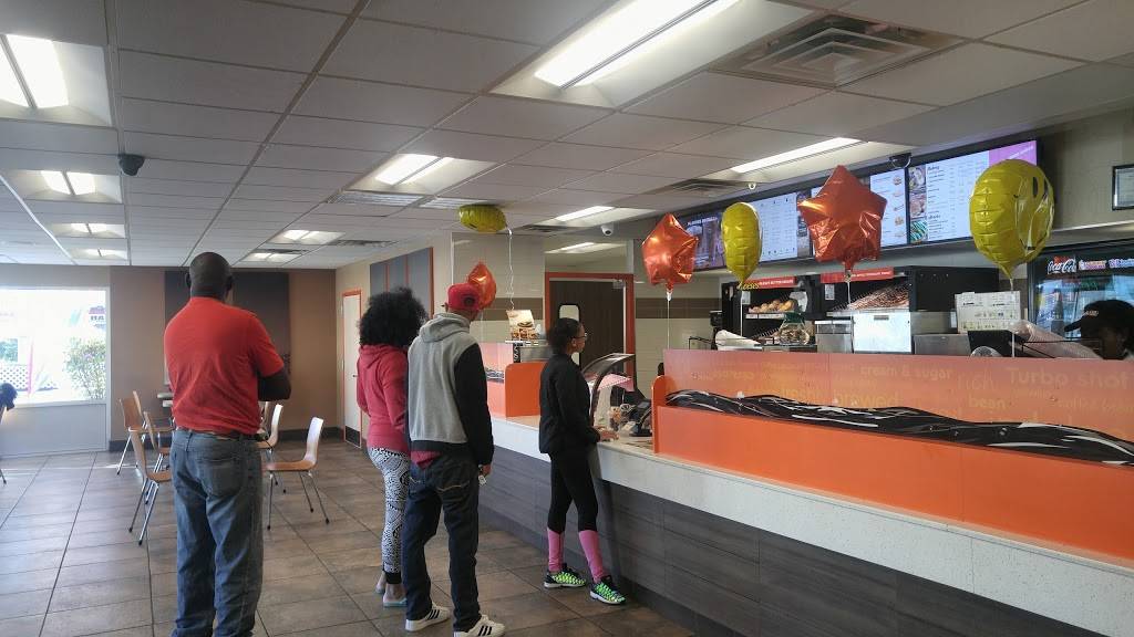 Dunkin | bakery | 6110 Woodland Ave, Philadelphia, PA 19142, USA | 2159661530 OR +1 215-966-1530