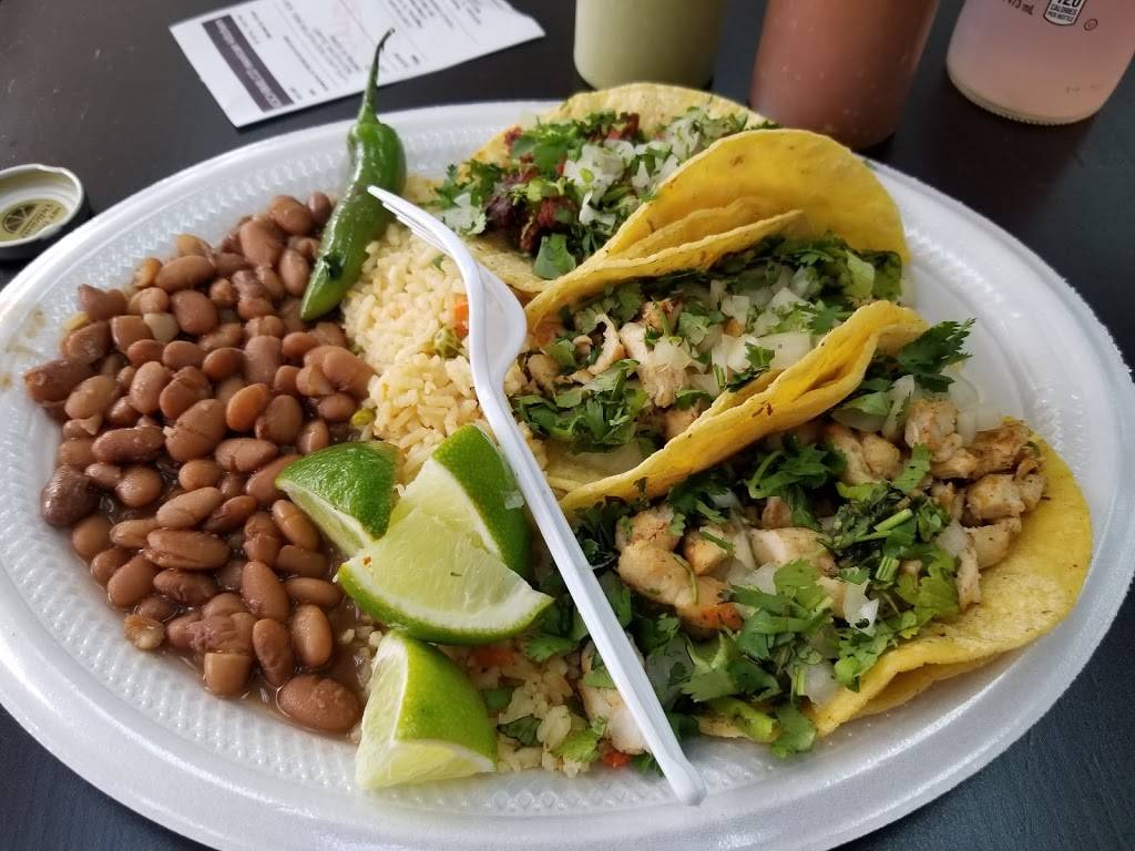 Xochimilco Mexican Kitchen | restaurant | 31007 FM2978, Magnolia, TX 77354, USA | 2812595400 OR +1 281-259-5400