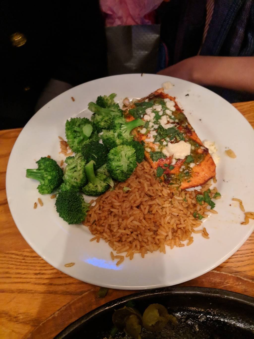 Chilis Grill & Bar | restaurant | 41 Conley Rd, Columbia, MO 65201, USA | 5734426067 OR +1 573-442-6067