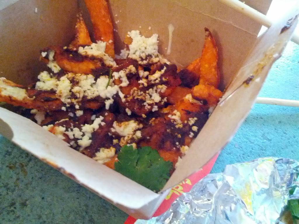 La Chinita Poblana | restaurant | 927 E Westfield Blvd, Indianapolis, IN 46220, USA | 3177228108 OR +1 317-722-8108