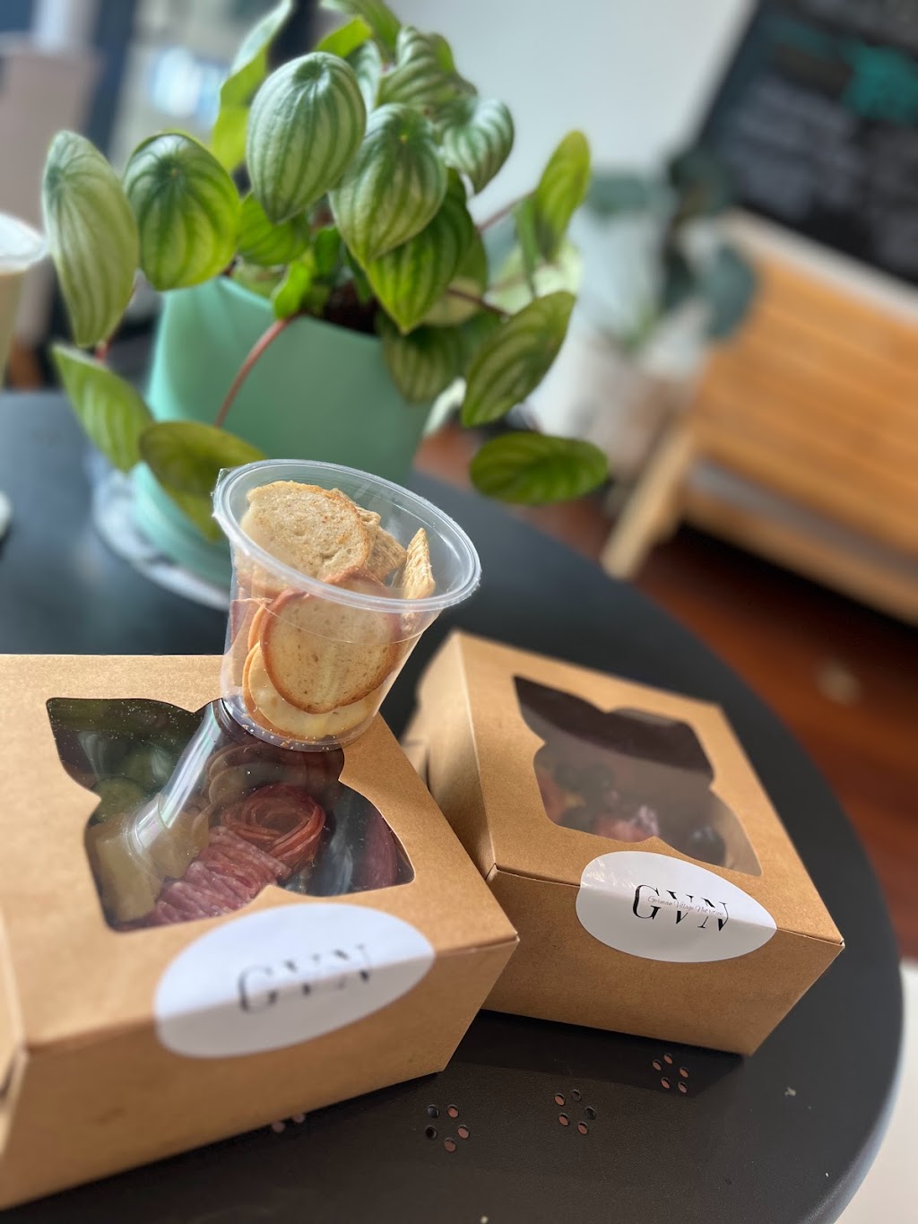 Herbalife German Village Nutrition | cafe | 214 Thurman Ave, Columbus, OH 43206, USA | 6143539349 OR +1 614-353-9349