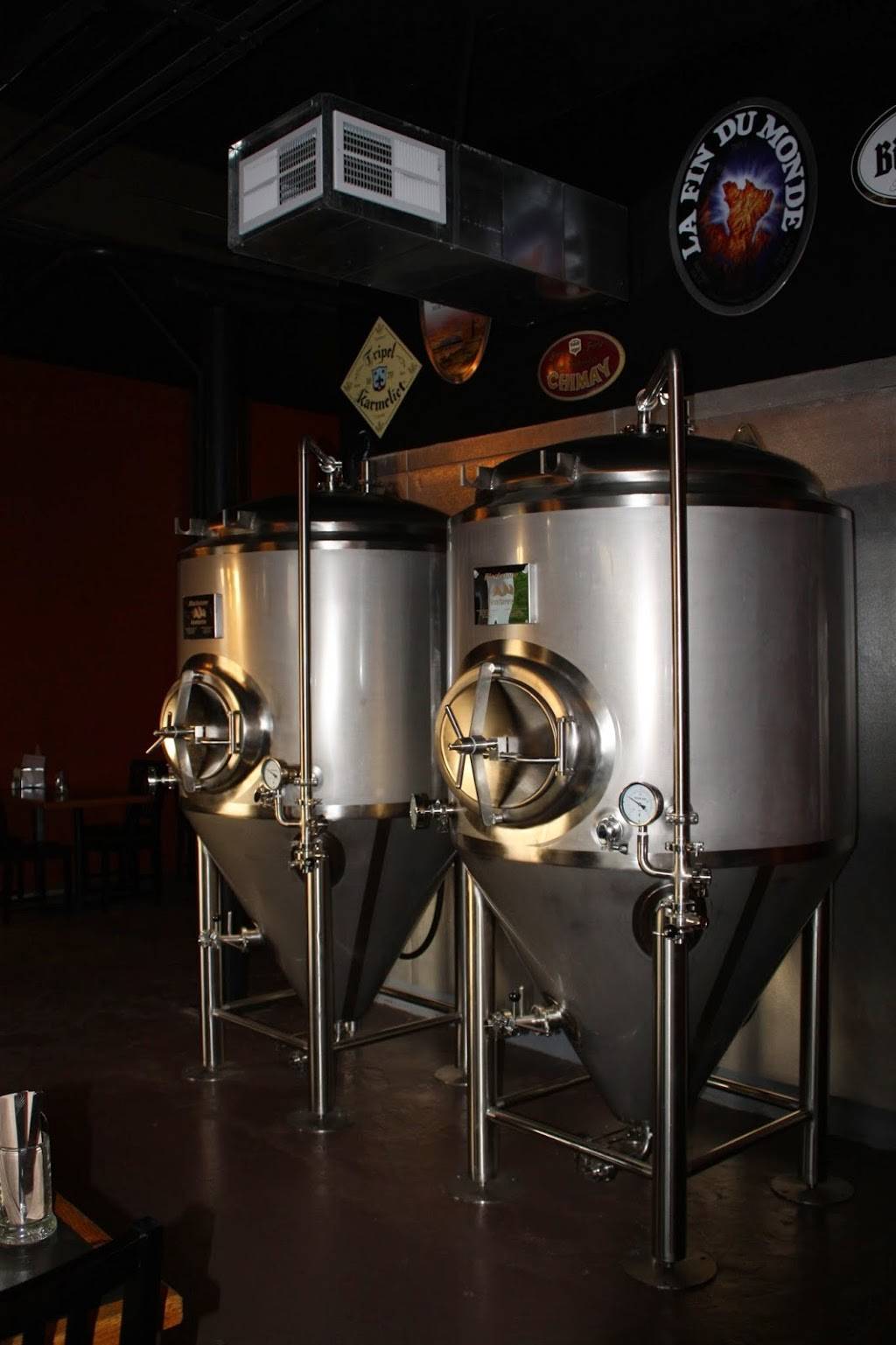 Der Blokken Brewery | night club | 1100 Perry Ave NE, Bremerton, WA 98310, USA | 3603772344 OR +1 360-377-2344