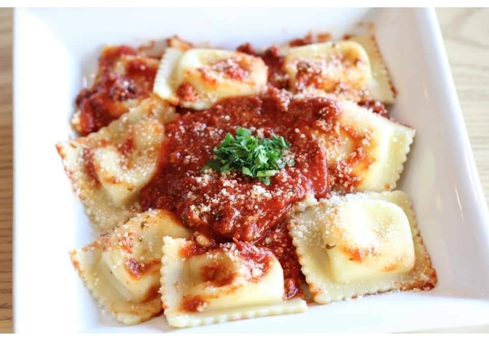 Johnnys Cafe | restaurant | 89 E Grand Ave, Fox Lake, IL 60020, USA | 8476295124 OR +1 847-629-5124