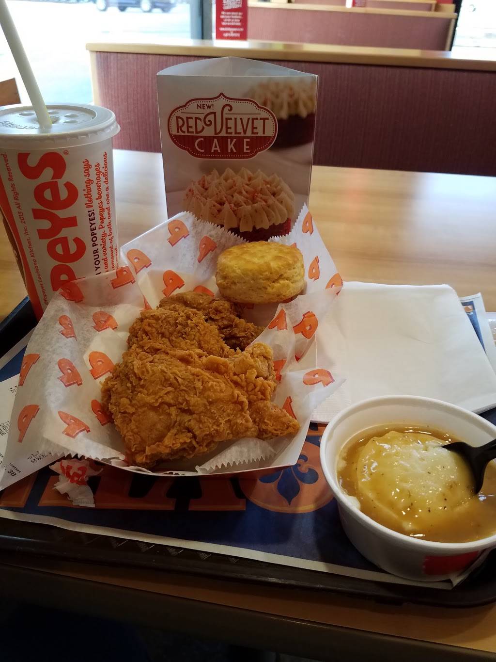 Popeyes Louisiana Kitchen | restaurant | 106 Big Elk Mall, Elkton, MD 21921, USA | 4103922296 OR +1 410-392-2296