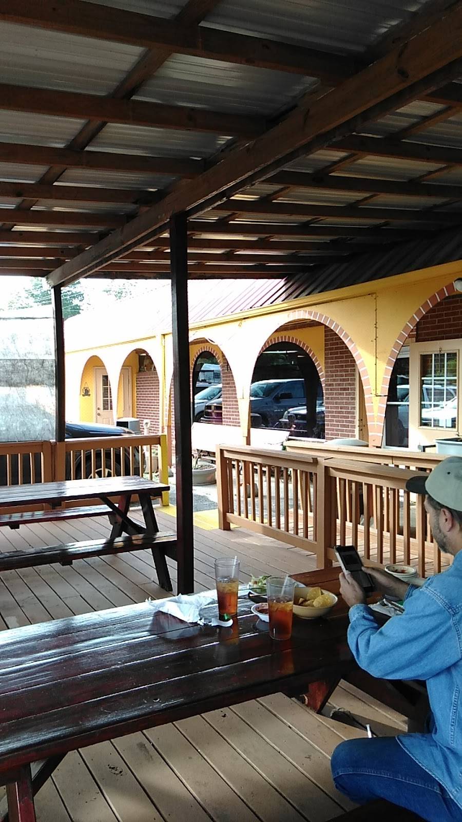 Castillos Mexican Restaurant | restaurant | 331 N Tennessee Ave, Etowah, TN 37331, USA | 4232636562 OR +1 423-263-6562
