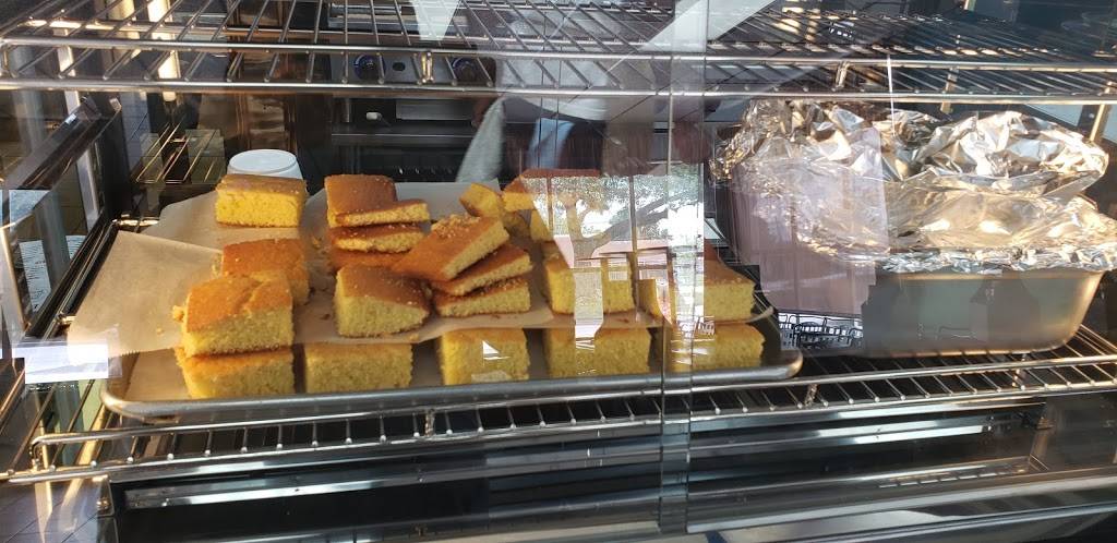 Maggies Back Porch | restaurant | 2001 E Judge Perez Dr Suite B, Chalmette, LA 70043, USA | 5045715398 OR +1 504-571-5398