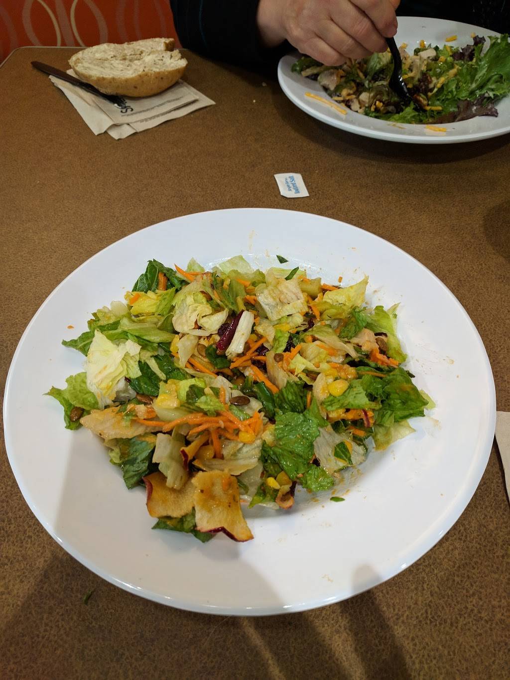 Saladworks | restaurant | 175 US-130, Cinnaminson, NJ 08077, USA | 8568291629 OR +1 856-829-1629