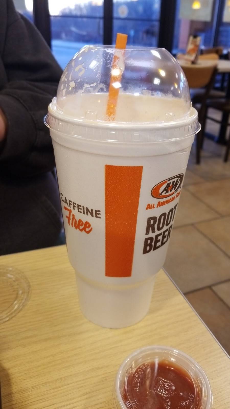 A&W Restaurant | restaurant | 2646 Manitowoc Rd, Bellevue, WI 54311, USA | 9206619140 OR +1 920-661-9140