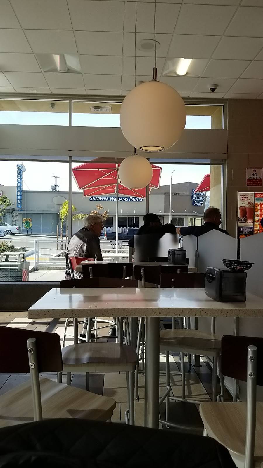 Jack in the Box | restaurant | 600 S Gaffey St, San Pedro, CA 90731, USA | 3108321620 OR +1 310-832-1620