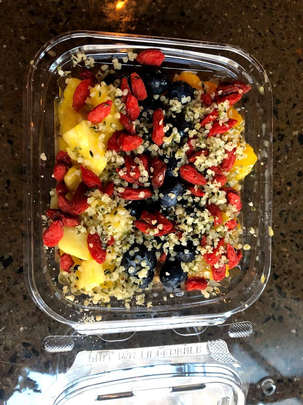 Frutta Bowls | restaurant | 262 E Beaver Ave, State College, PA 16801, USA | 8143088450 OR +1 814-308-8450