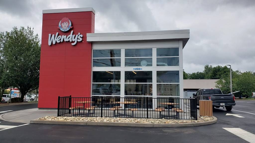 Wendys | restaurant | 400 Merchants Dr. N.W, Knoxville, TN 37912, USA | 8652466777 OR +1 865-246-6777