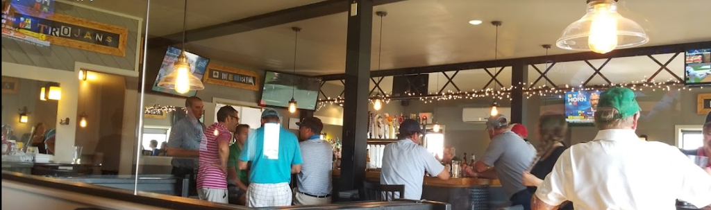 McGee’s 31 | restaurant | 273 US-31, Traverse City, MI 49685, USA | 2312524674 OR +1 231-252-4674