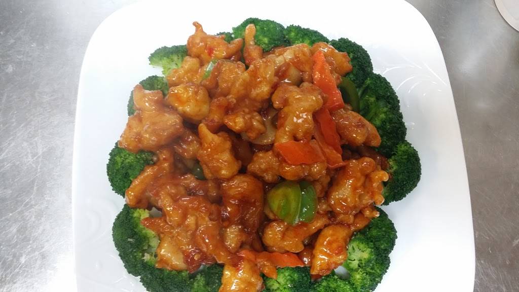 New Beijing Chinese Restaurant | restaurant | 610 Roosevelt Rd, Glen Ellyn, IL 60137, USA | 6304691535 OR +1 630-469-1535