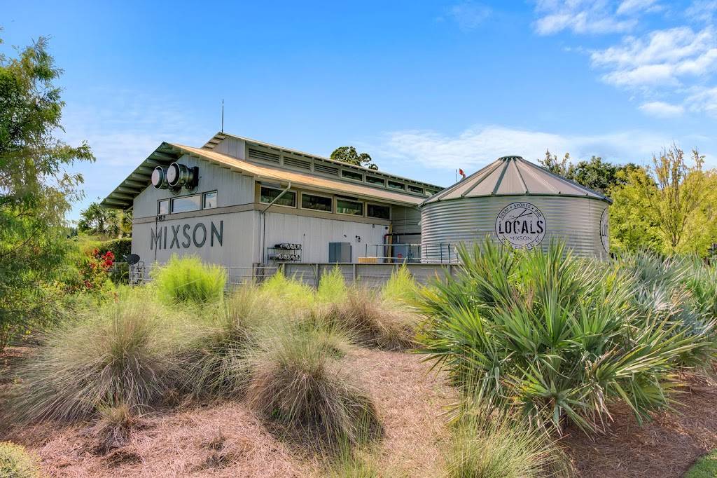 Mixson Club | restaurant | 4401 McCarthy Street, North Charleston, SC 29405, USA | 8434711920 OR +1 843-471-1920