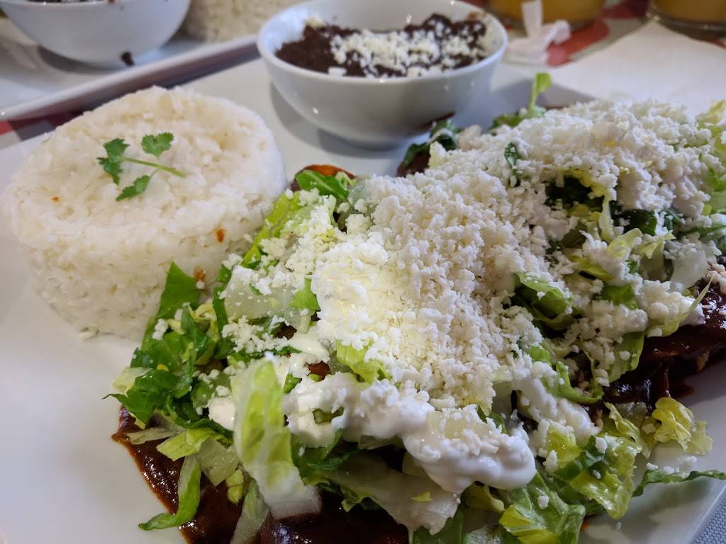 Talavera Restaurant | restaurant | 1008 Little Britain Rd, New Windsor, NY 12553, USA | 8455630552 OR +1 845-563-0552