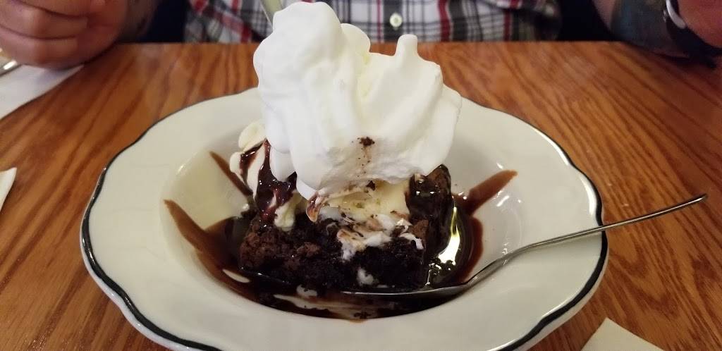 Vancostas Pizza | restaurant | 3830 Kecoughtan Rd, Hampton, VA 23669, USA | 7577231800 OR +1 757-723-1800