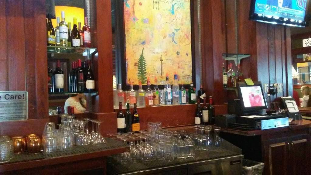 Ruby Tuesday | restaurant | 7611 Thorndike Rd, Greensboro, NC 27409, USA | 3368410066 OR +1 336-841-0066