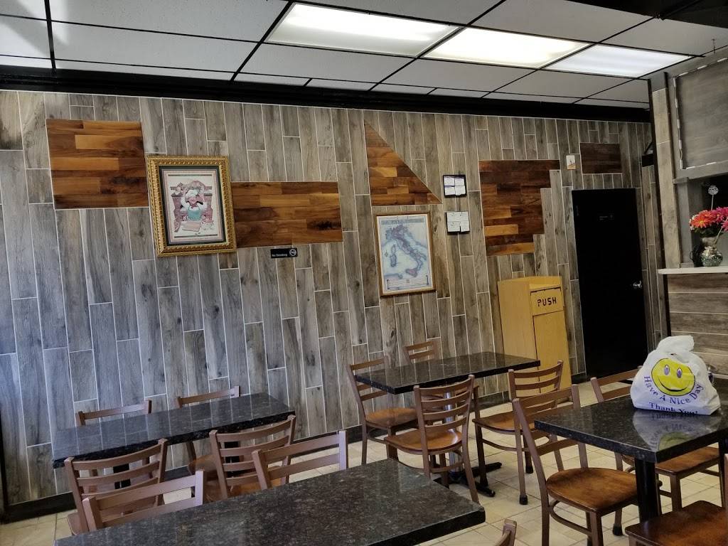 Gigios Pizzeria | restaurant | 4643 N Broadway, Chicago, IL 60640, USA | 7732712273 OR +1 773-271-2273