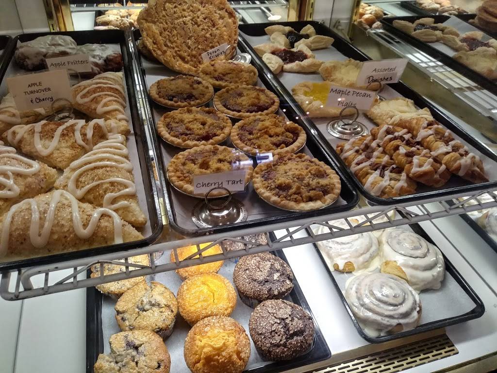 The Coffee Break On The Square | cafe | 121 South Side Square, Shelbyville, TN 37160, USA | 9316802552 OR +1 931-680-2552