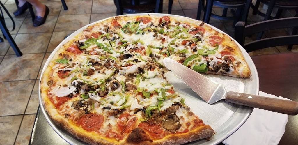 Pizza Mania | restaurant | 1734 Bruce B Downs Blvd, Wesley Chapel, FL 33544, USA | 8139070005 OR +1 813-907-0005