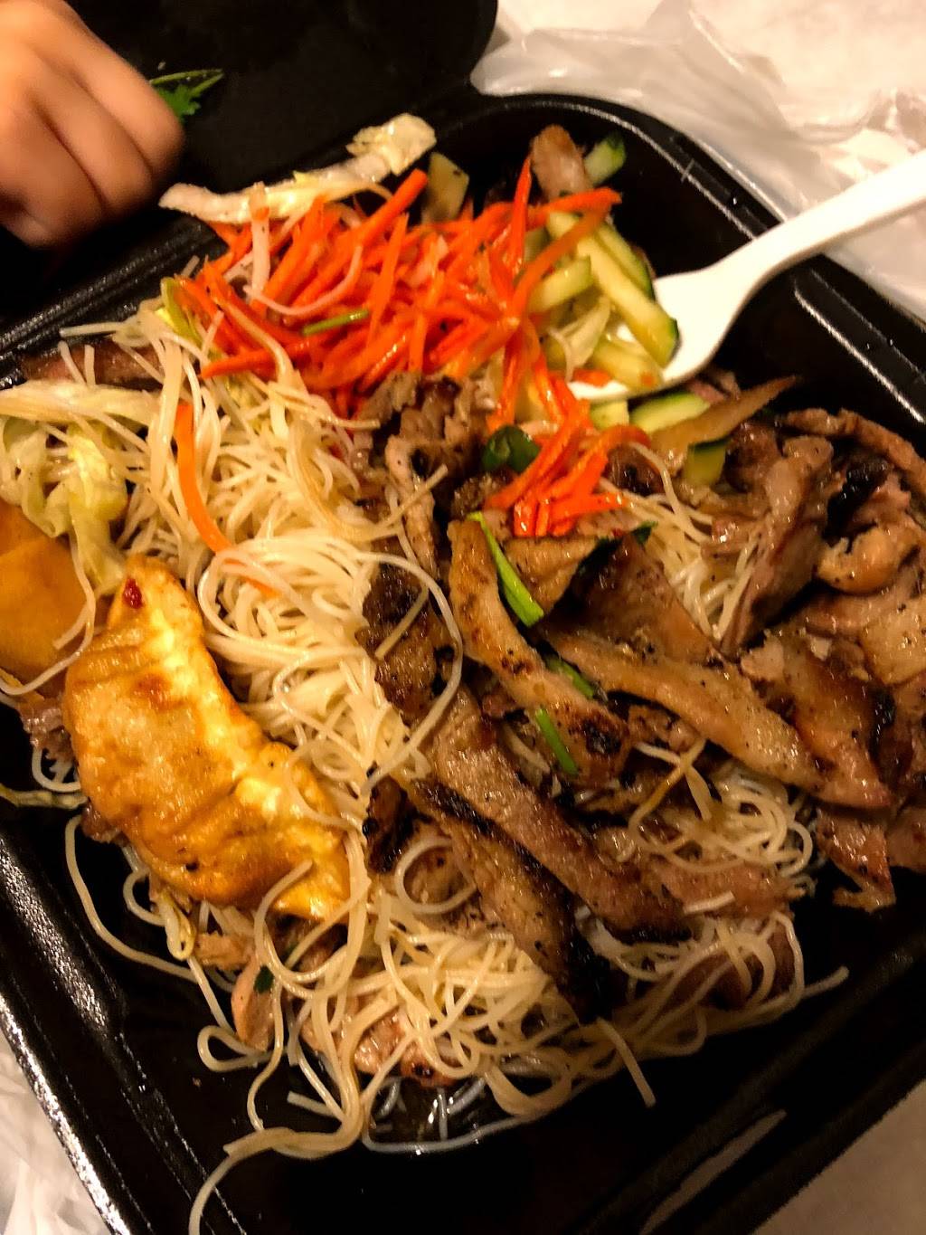 Oh Noodles | restaurant | 3541 Panama Ln, Bakersfield, CA 93313, USA | 6618479783 OR +1 661-847-9783