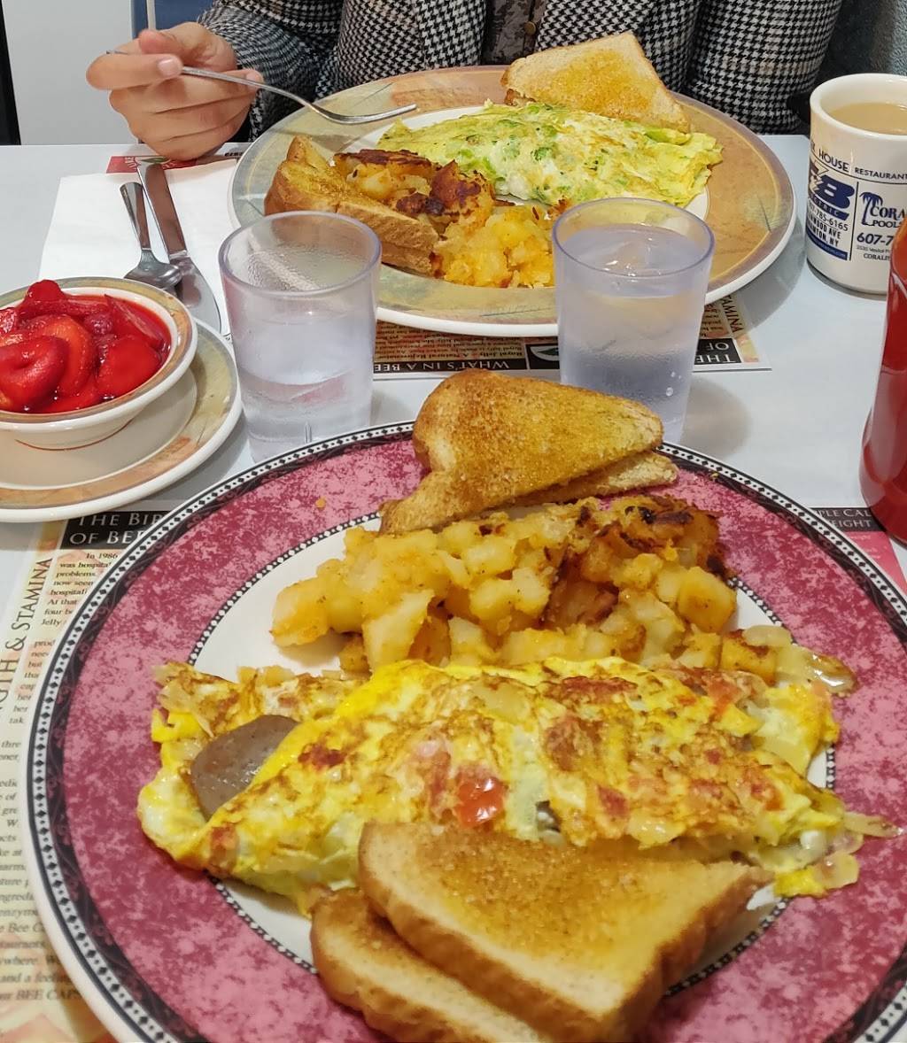 Greek House | restaurant | 623 Main St, Johnson City, NY 13790, USA | 6077987899 OR +1 607-798-7899