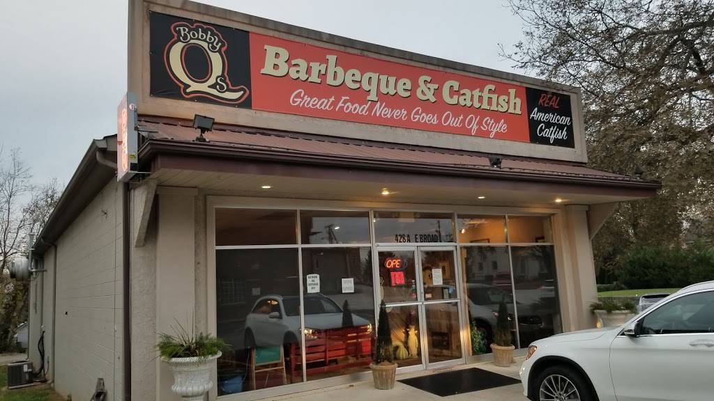 Bobby Qs | restaurant | 428 E Broad St, Cookeville, TN 38501, USA | 9315261024 OR +1 931-526-1024