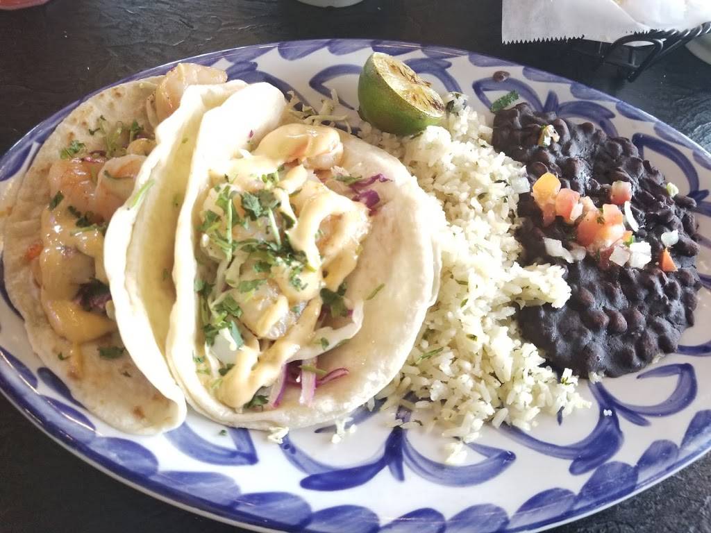 Chevys Fresh Mex | restaurant | 1890 Powell St, Emeryville, CA 94608, USA | 5106538210 OR +1 510-653-8210