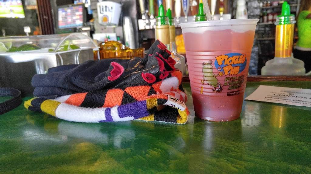 Pickles Pub | restaurant | 520 Washington Blvd, Baltimore, MD 21230, USA | 4107521784 OR +1 410-752-1784