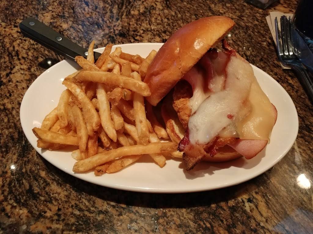 BJs Restaurant & Brewhouse | restaurant | 2670 E Harmony Rd, Fort Collins, CO 80528, USA | 9702823700 OR +1 970-282-3700