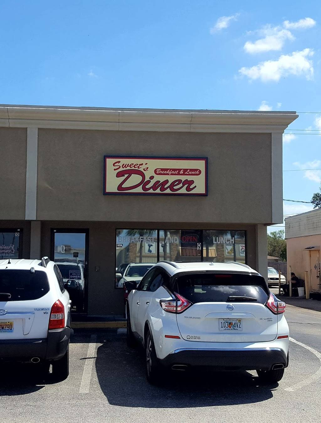 Sweets Diner II | restaurant | 2320 Tamiami Trail # 9, Port Charlotte, FL 33952, USA | 9416243700 OR +1 941-624-3700