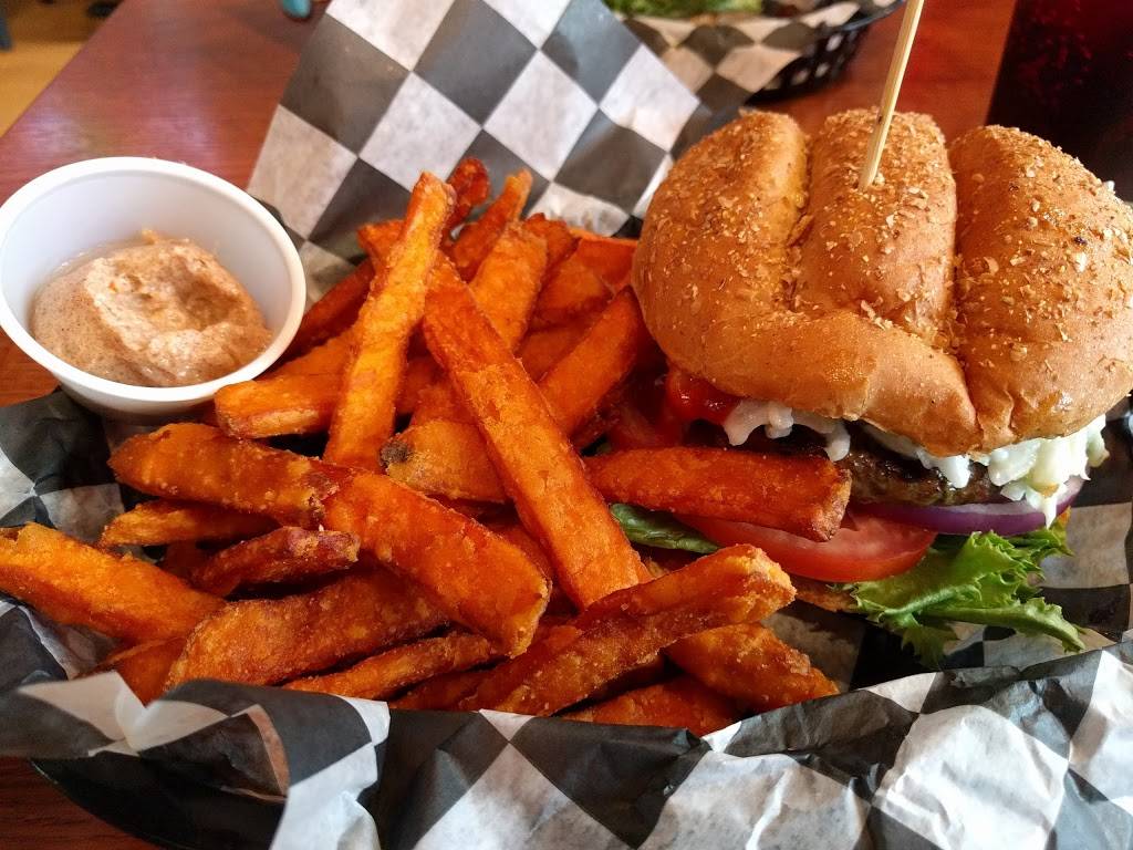 American Burger Co | restaurant | 14130 Rivergate Pkwy, Charlotte, NC 28273, USA | 7044947356 OR +1 704-494-7356