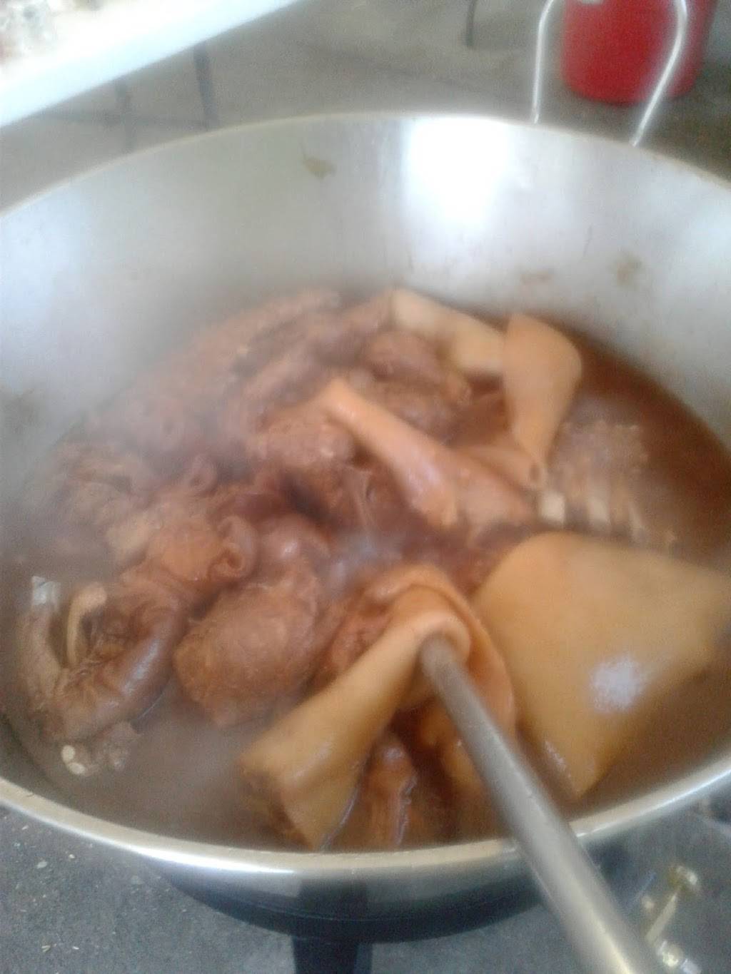 Carnitas Los 3 Puerquitos | restaurant | 981 E Vernon Ave, Los Angeles, CA 90011, USA | 3233693111 OR +1 323-369-3111