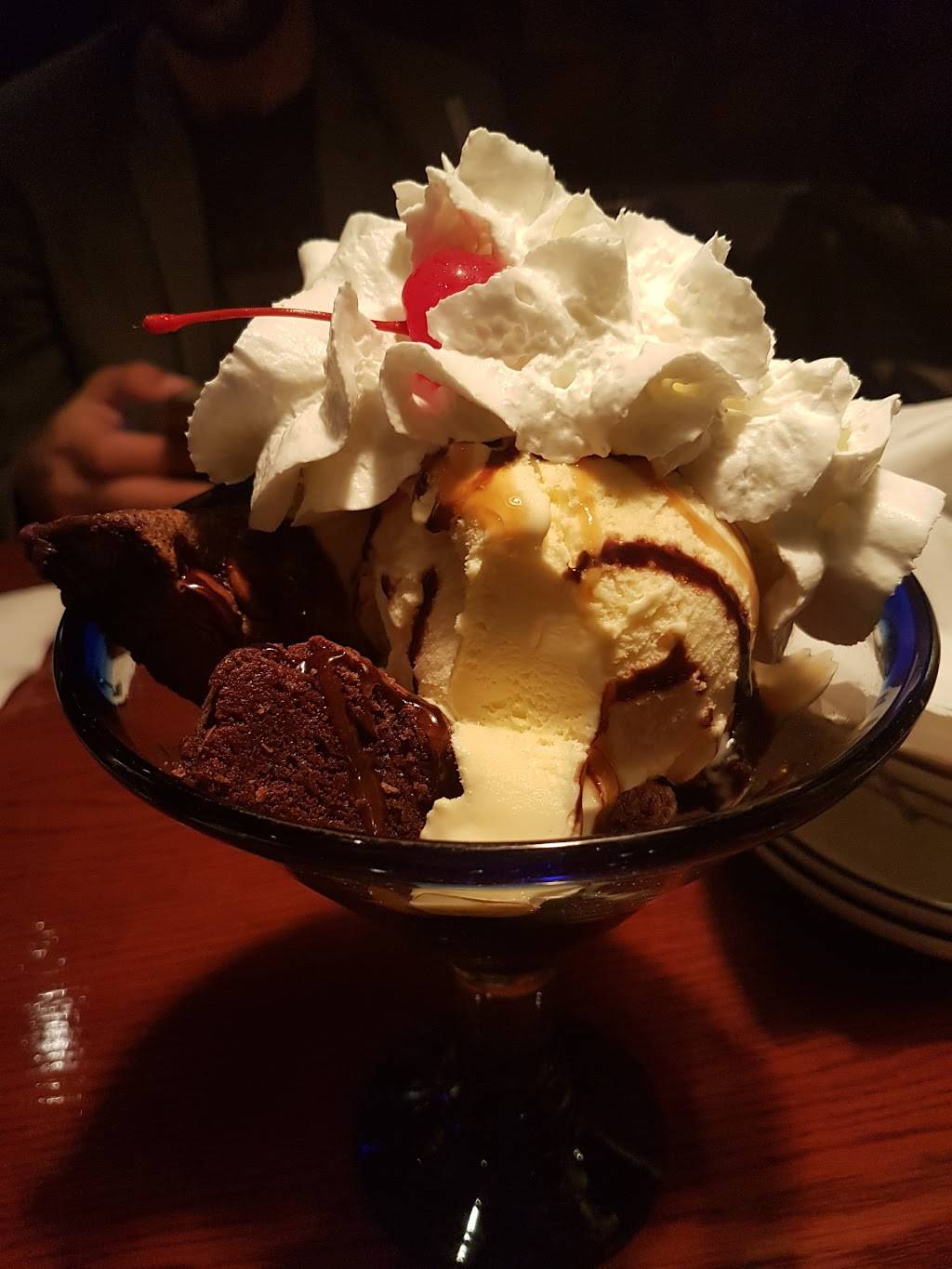 Red Lobster | restaurant | 17227 Southpark Center, Strongsville, OH 44136, USA | 4405720717 OR +1 440-572-0717