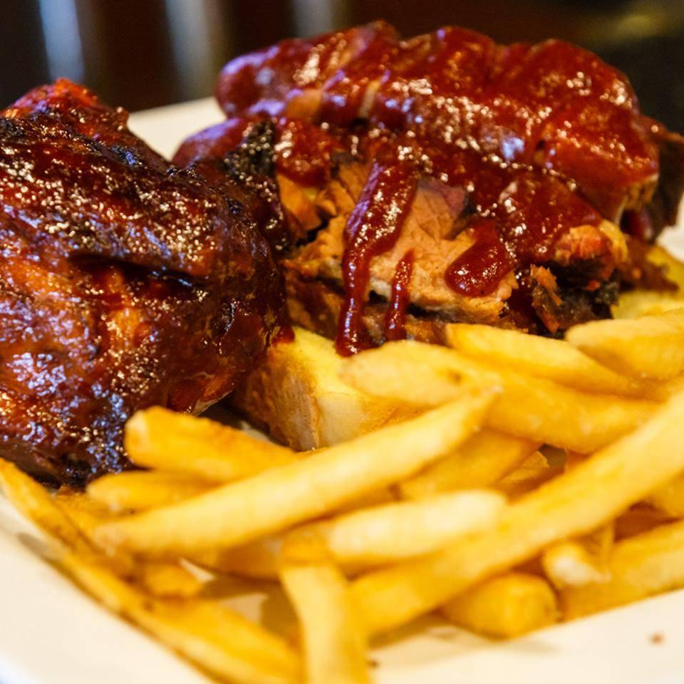 Firepit Grille | restaurant | 7723 Airport Hwy Unit A, Holland, OH 43528, USA | 4197244441 OR +1 419-724-4441