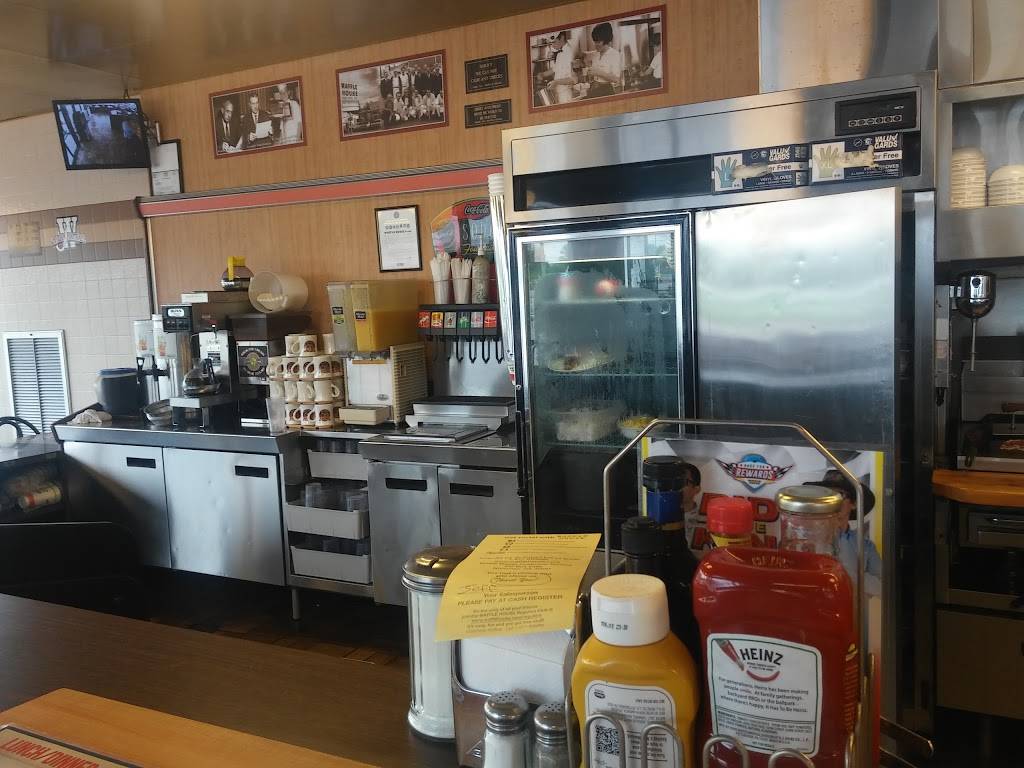 Waffle House | meal takeaway | 3682 W Andrew Johnson Hwy, Morristown, TN 37814, USA | 4235874466 OR +1 423-587-4466