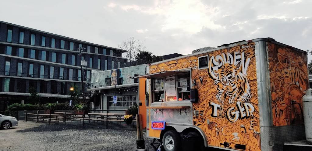 Golden Tiger | restaurant | 1816 E 6th St, Austin, TX 78702, USA | 5123876503 OR +1 512-387-6503