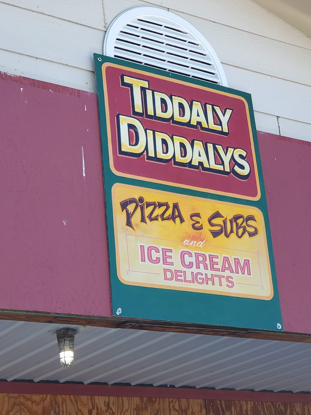 Tiddaly Diddalys | restaurant | 23921 Rd T.1 SW, Mattawa, WA 99349, USA | 5099325020 OR +1 509-932-5020