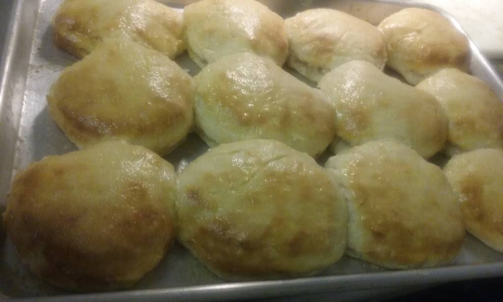 Dawns Cafe | restaurant | 1000 Baker Rd, High Point, NC 27263, USA | 3364347063 OR +1 336-434-7063