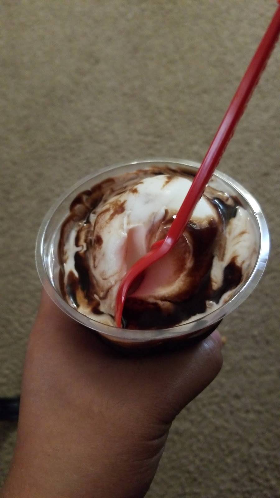 Dairy Queen Grill & Chill | restaurant | 2508 Oakdale Rd, Modesto, CA 95355, USA | 2095516428 OR +1 209-551-6428