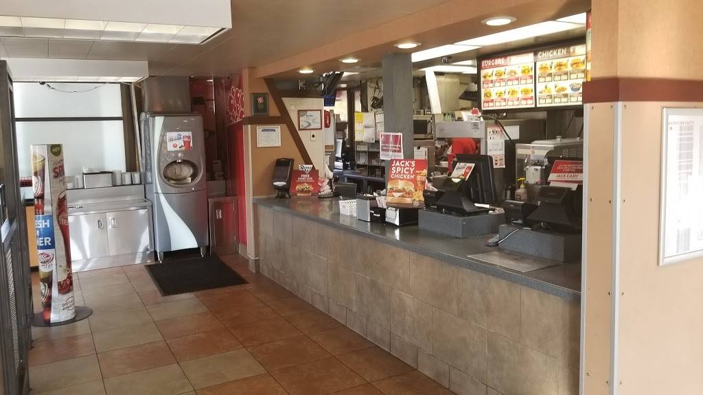 Jack in the Box | restaurant | 3032 Palo Verde Ave, Long Beach, CA 90808, USA | 5624960741 OR +1 562-496-0741